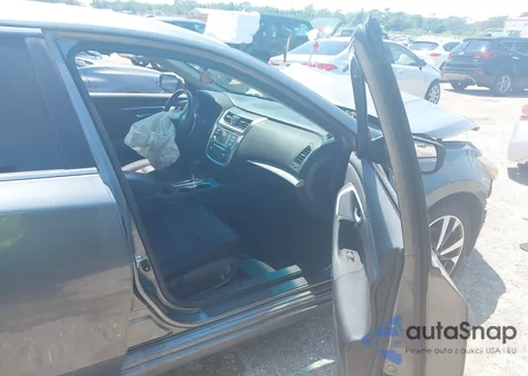 2016 Nissan Altima 2.5 Sr из США, поврежденный, VIN 1N4AL3AP6GC127519